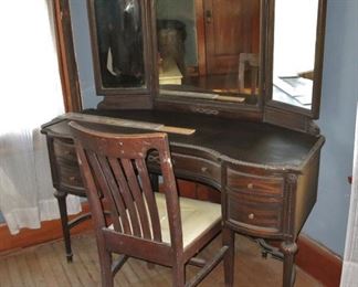 Antique Mahogany Caned Vanity w/ 3-part Beveled Mirror