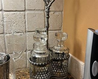 Art Deco decanter/shot glasses