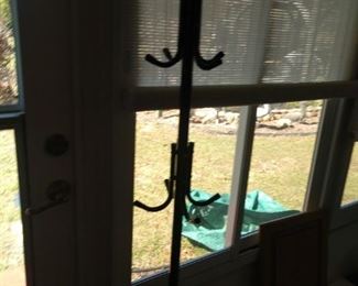 Black metal hat & coat holder