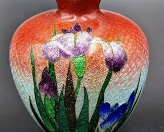 Antique Japanese Kumeno Teitaro Ginbari Cloisonne Enameled Foil Iris Vase