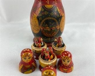 Vintage Unique 7" Russian Nesting Doll (Matryoshka) - With 13 Dolls in Total - Made in Russia