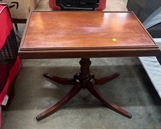 VINTAGE TEA TABLE