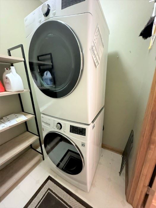 OnlinePristine! LG stackable washer/dryer,... starts on 2/7/2023