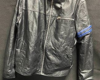 Wilsons Leather Mens Jacket Size L  New