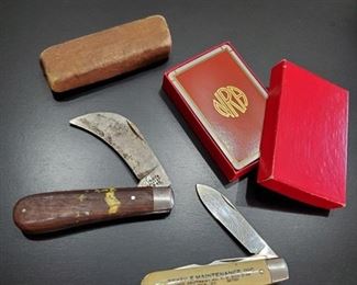 Antique pocket knifes