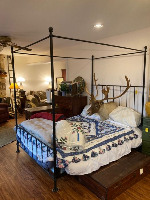 Estate/Moving Sale in The Doylestown Estates starts on 2/18/2023