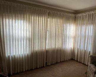 Ivory Linen Drapes 3pr