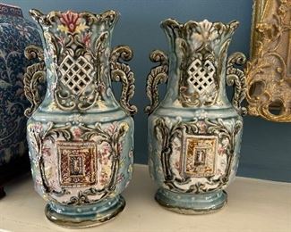 Vintage Whimsical Majolica Vase | Vintage Grandmillenial Home Decor | Elegant Antique Decoration | High-End Vintage Collector Gift Idea