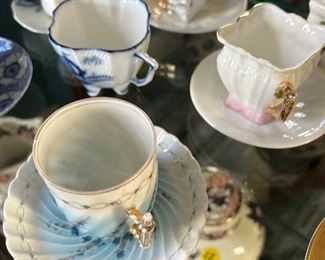 Tea cups 