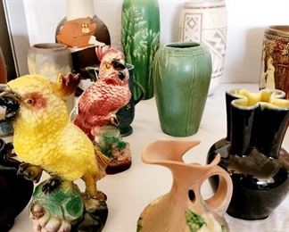 Rookwood, Roseville, 1950s Cockatoos