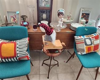 Mid Century Dining Table 