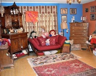 Bedroom/Fabric/Linens Room Overview