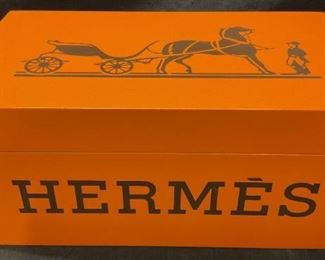HERMES Lettering & Logo Orange Keepsake Box
