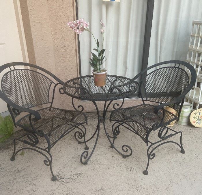 Blue Moon Estate Sales Tampa North Has Added... starts on 2/11/2023