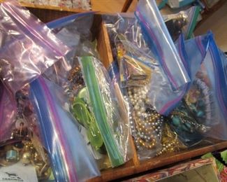 Tons of jewelry!! Really great stuff!