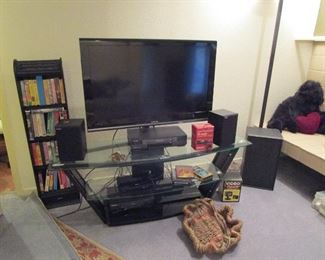 Flat screen TV, videos