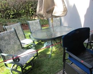 Newer patio set