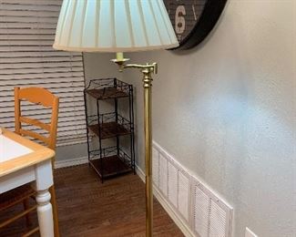floor lamp
