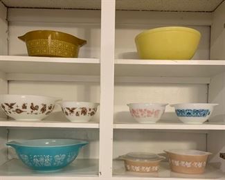 vintage Pyrex!