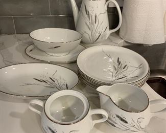 vintage wheat pattern china