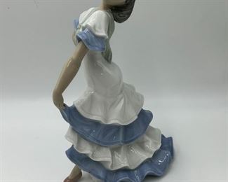 Pair of Lladro Porcelain Eskimo Girl & Flamenco Dancer Figurine