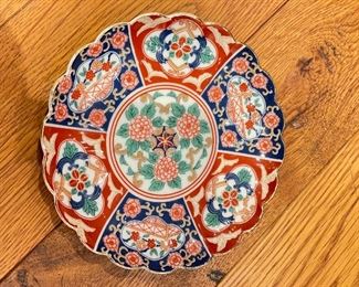 6" D Imari Plate. 