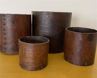 Set of 4 Antique Nesting Corn Measurers. Photo 1 of 4.