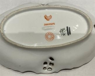 Imari Pin Dish. Photo 2 of 2. 