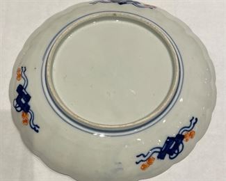 Set of 4 Antique Japanese Imari Plates. Each Measures 8.5” D. Photo 2 of 2.
