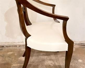 Set of 8 Henredon Dining Chairs Upholstered In White Leather. Measures 20” W x 17” D with a 18” Seat Height. Photo 2 of 5. 