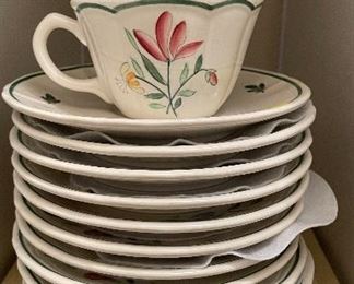 Longchamp China Set of 6 Bread & Butter, 3 Bowls
and 11 Teacup & Saucers. Photo 1 of 3. 