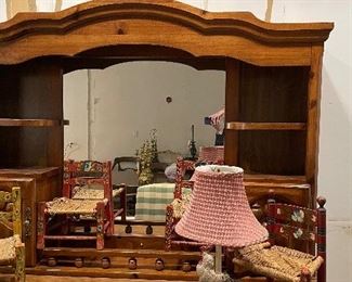 Hutch Topper. Photo 1 of 2. 