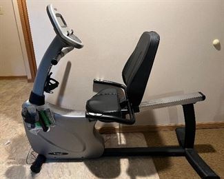 Recumbent bike