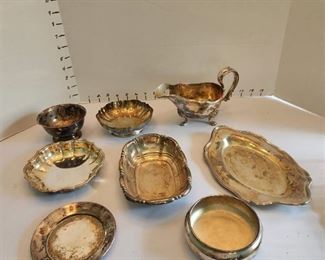 Assorted silverplate serving pieces