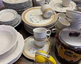 Need replacements or a new set for the cabin or RV? Sending someone off to college?  We have your dishes!