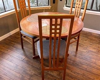 Dining set - art glass 