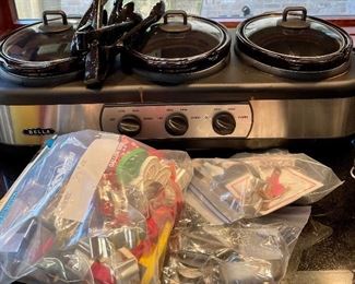 Bags of cookie cutter, 3 section electric warming appliance