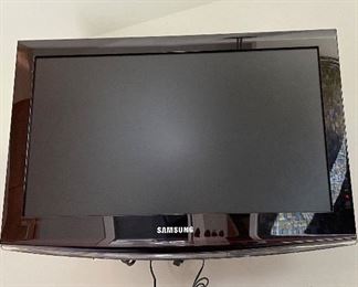 22" Samsung TV