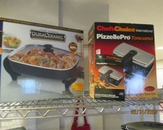 Kitchen Bakeware - new in boxes. 