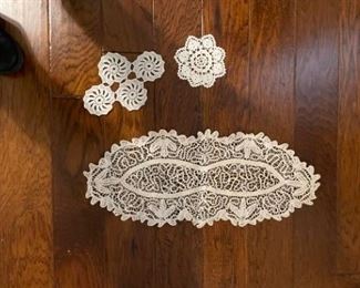 Crochet pieces