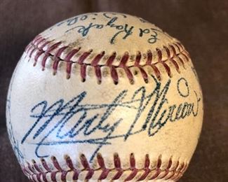 SIGNED CARDINAL BASEBALL