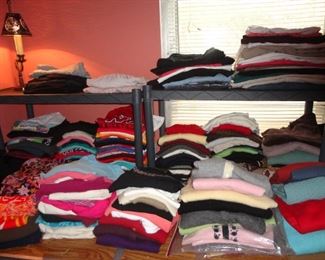 tons of women's clothes