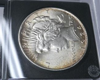 VIEW 3 PEACE 1924 SILVER DOLLAR