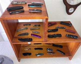 lots of knives (SOG, Kershaw, Crkt and more)