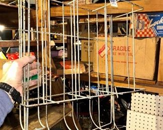 Eagle ball dispenser rack