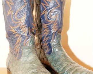 Crocodile cowboy boots