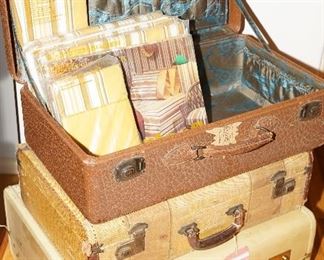 Aero Jet Platt is the piece of luggage on the bottom