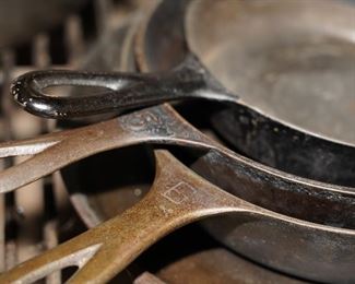 Griswold cast iron pans