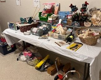 Vintage toys and books, material for quoting,  misc items and decor