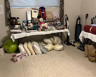 Vacuums, Orick  and Shark